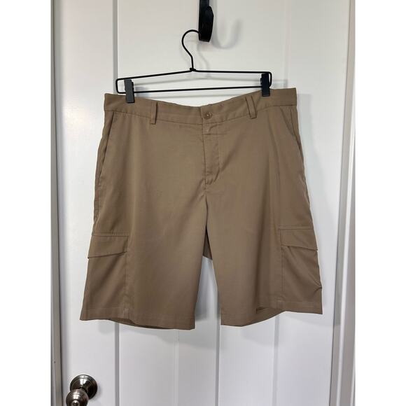 Nike Dri Fit Men's‎ Flat Front Golf Cargo Shorts Pockets Outdoors Tan Size 34 - Picture 1 of 14